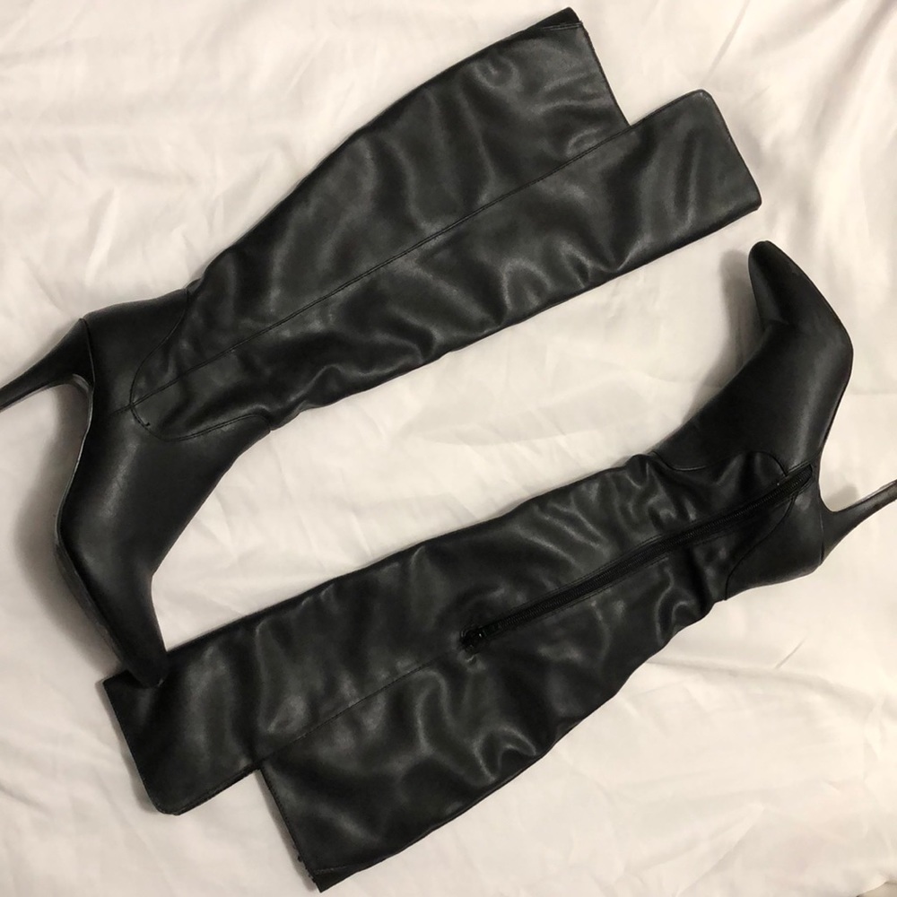 Knee-high Heeled Boots